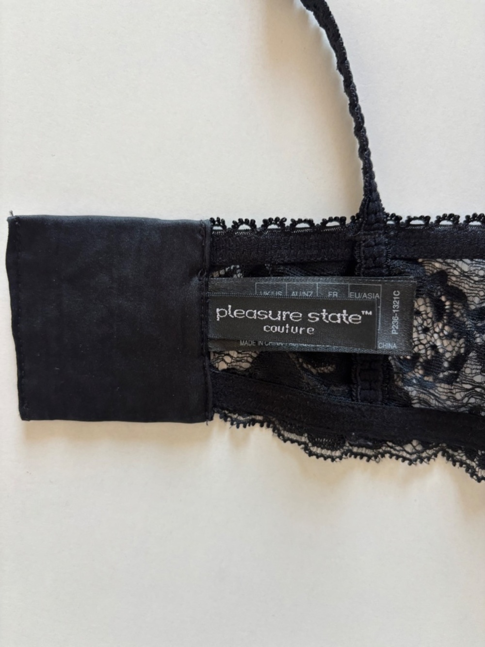 Bra - Picture 3 of 7